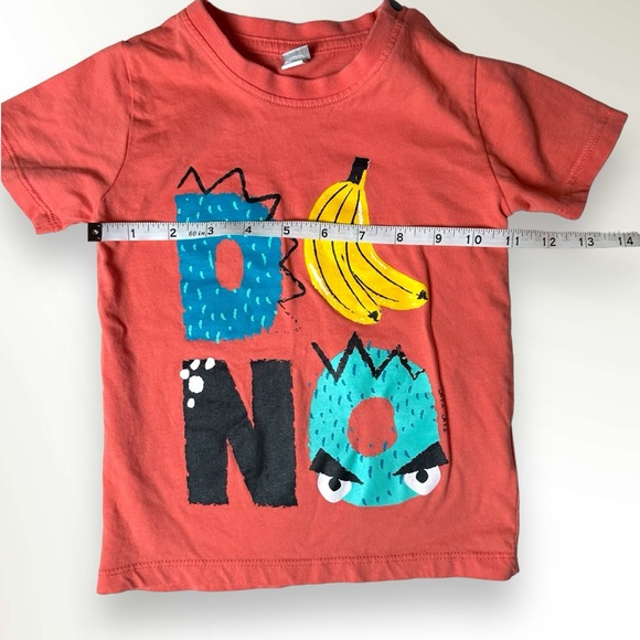 Tuc Tuc short sleeve T-shirt and short with fruit and dino print outfit size 2T - Picture 8 of 11